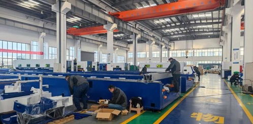 機(jī)械轟鳴 焊花飛濺 宿遷激光企業(yè)馬力全開搶抓市場機(jī)遇